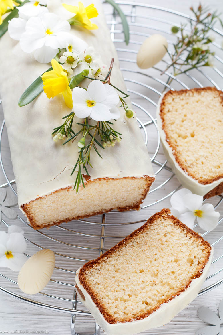 Sahne Rührkuchen mit weißer Schokolade - www.emmikochteinfach.de