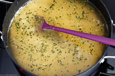 Asparagus risotto from the oven with gr&uuml;nem asparagus and tarragon