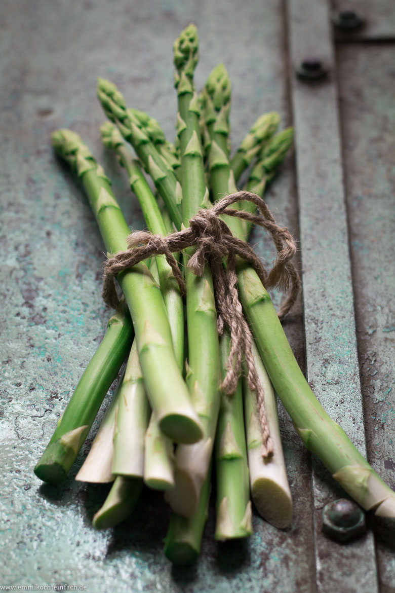 Ofenrisotto mit grünem Spargel - www.emmikochteinfach.de