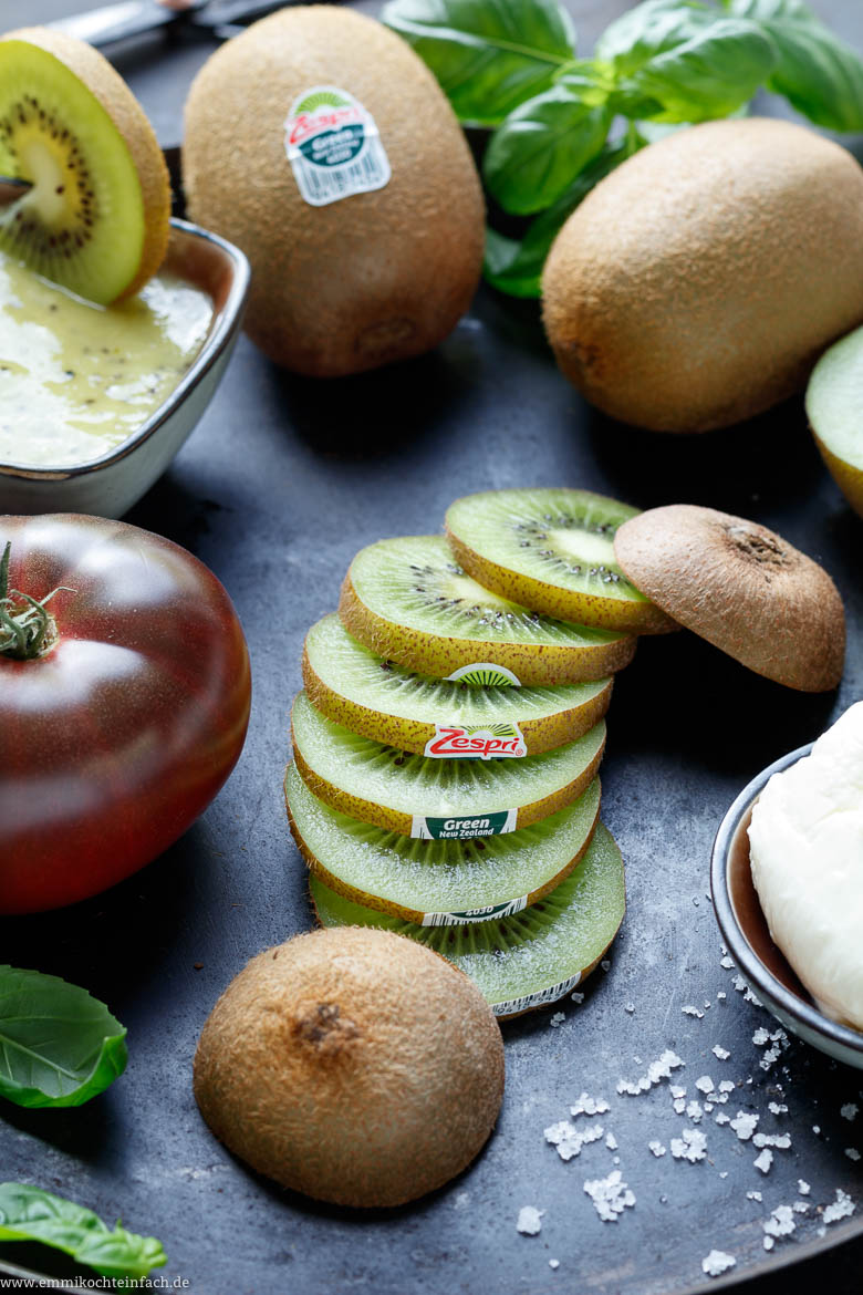 Die grüne Frucht schmeckt einfach lecker - www.emmikochteinfach.de