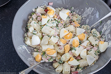 Asparagus salad with ham and Egg