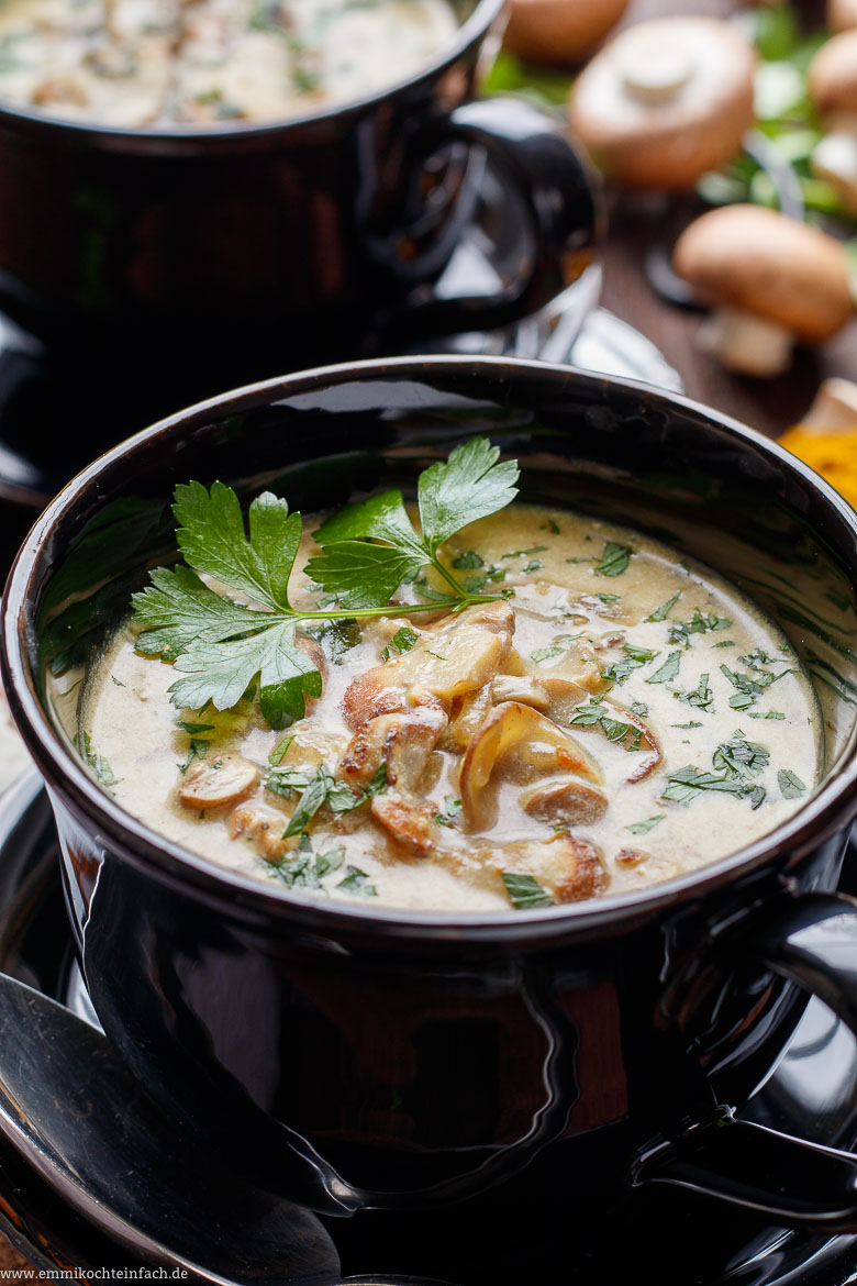 Champignon Suppe mit Curry - www.emmikochteinfach.de